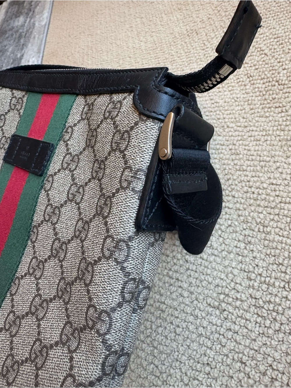 Gucci Beige GG Canvas Messenger Bag with Green and Red Web Authentic - Picture 7 of 12